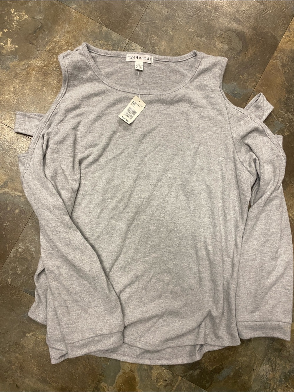 eye candy Cold-Shoulder Long Sleeve Top in Light Gray size 2XL